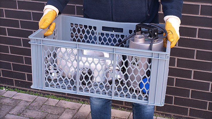 Zenit easy to transport flood pump kit